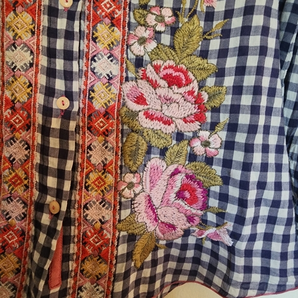 Johnny Was Workshop Gingham Plaid Embroidered Floral Button Down Top Rodeo Shirt - Picture 9 of 15